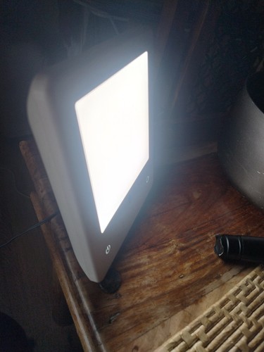 Sad light therapy lamp free - sad,